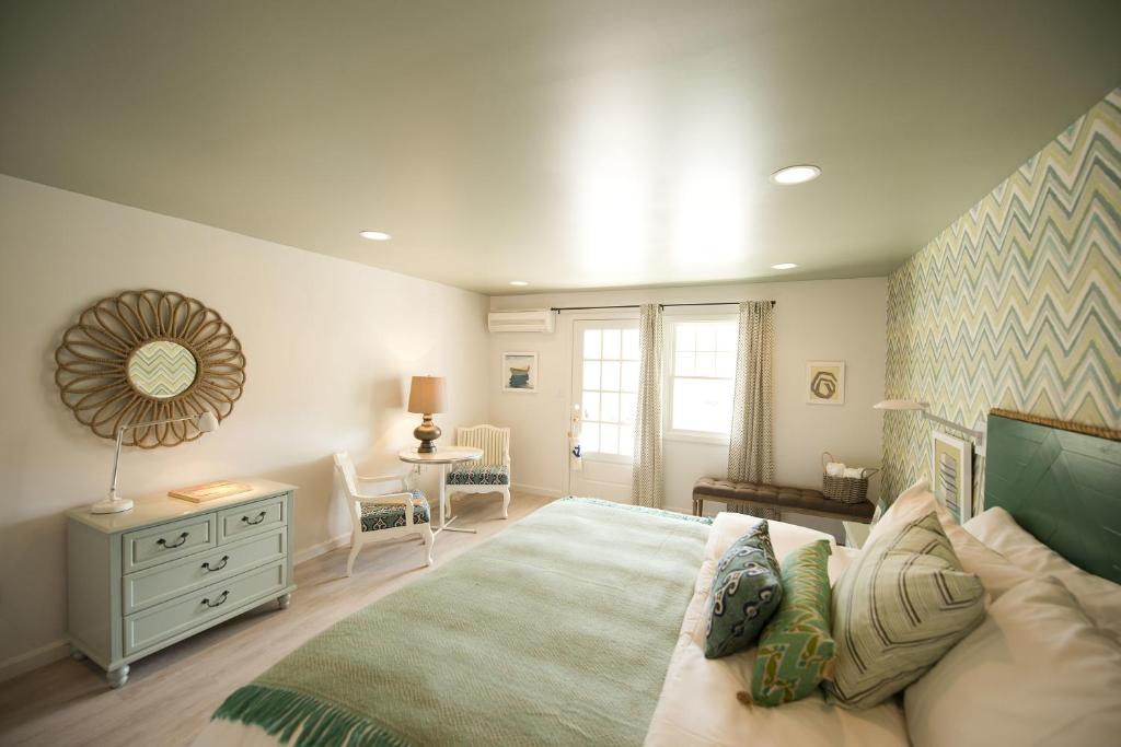 The Lodge on the Cove - Lit King-Size Crique ADA