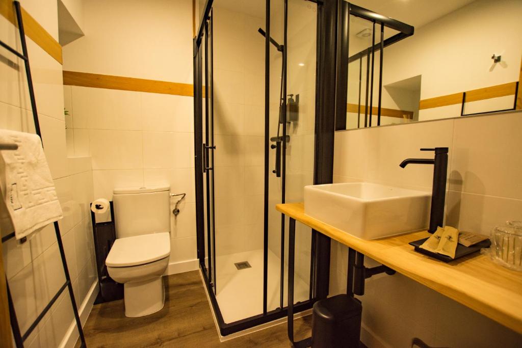 Koupelna v ubytování hostal Nomade Santiago