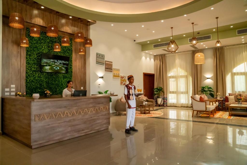 Miembros del personal de Azal Lagoons Resort Abu Simbel