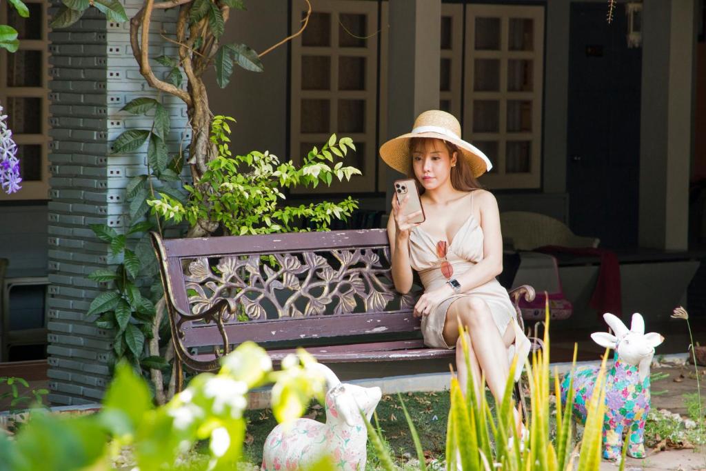 S Lodge Pattaya formally Sabai Lodge - Resim 19