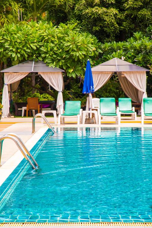 S Lodge Pattaya formally Sabai Lodge - Resim 34