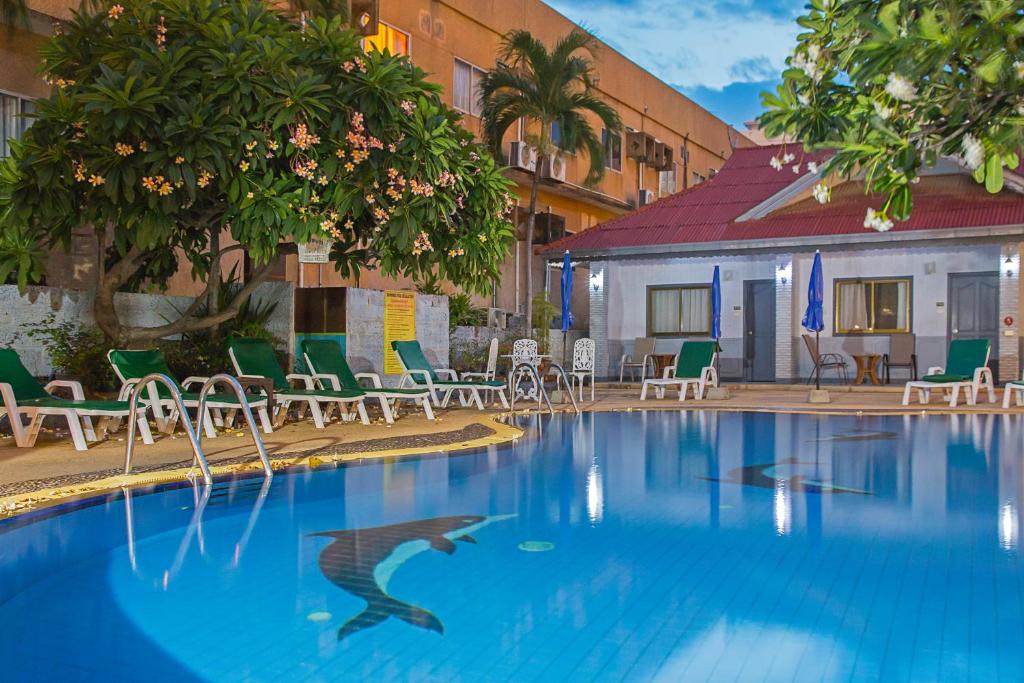 S Lodge Pattaya formally Sabai Lodge - Resim 41