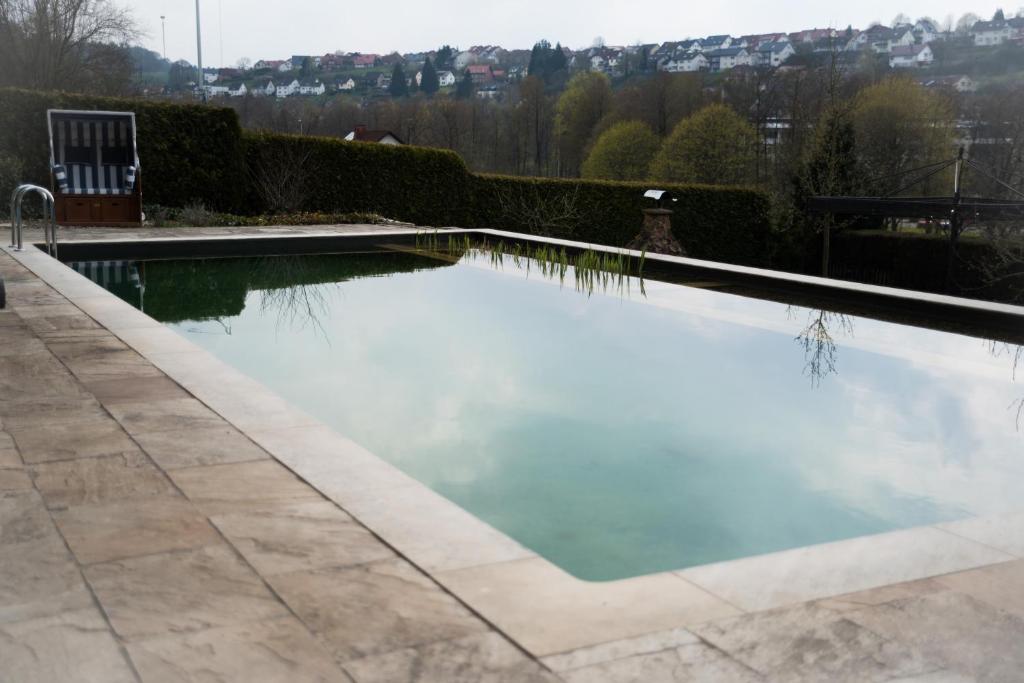 Bazén v ubytování Hotel Tannenhof nebo v jeho okolí