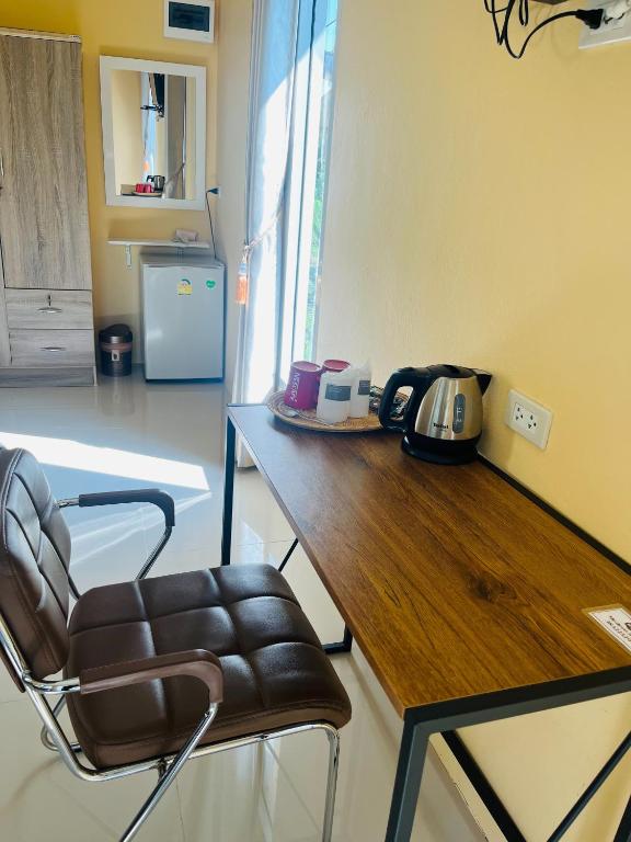 Kuchyň nebo kuchyňský kout v ubytování Koh Yao Modern Inn -SHA Plus