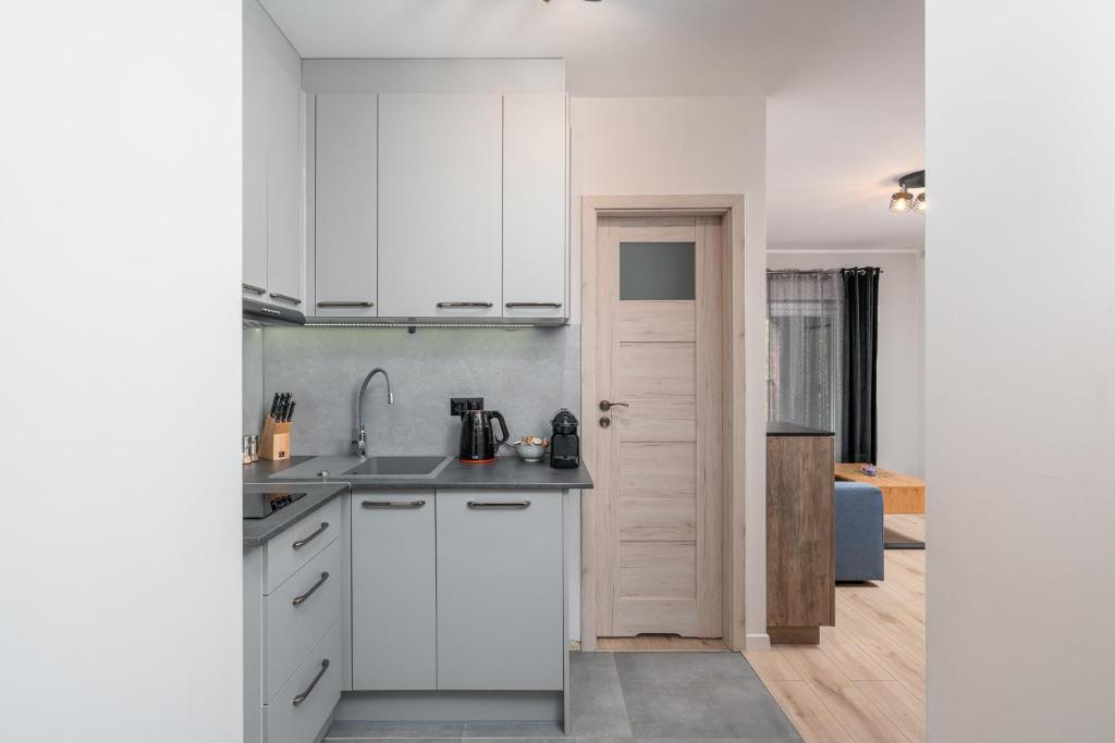 ApartWro 4th-City Square Railway Station balcony, garage, bicycles - 10