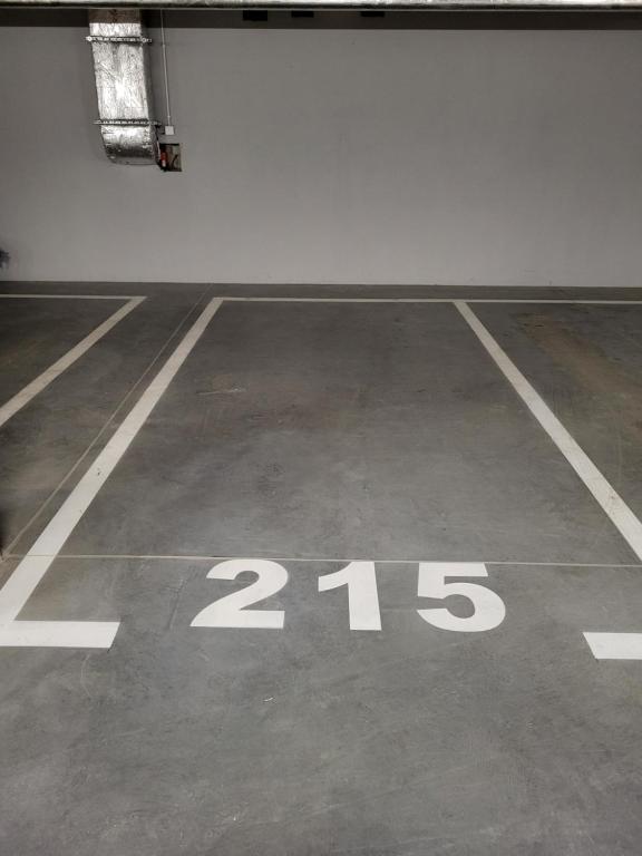 ApartWro 4th-City Square Railway Station balcony, garage, bicycles - 14