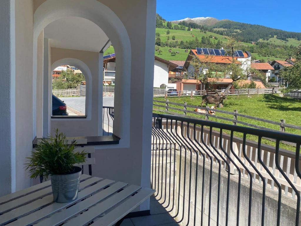 Nespecifikovaný výhled na hory nebo výhled na hory při pohledu z apartmánu