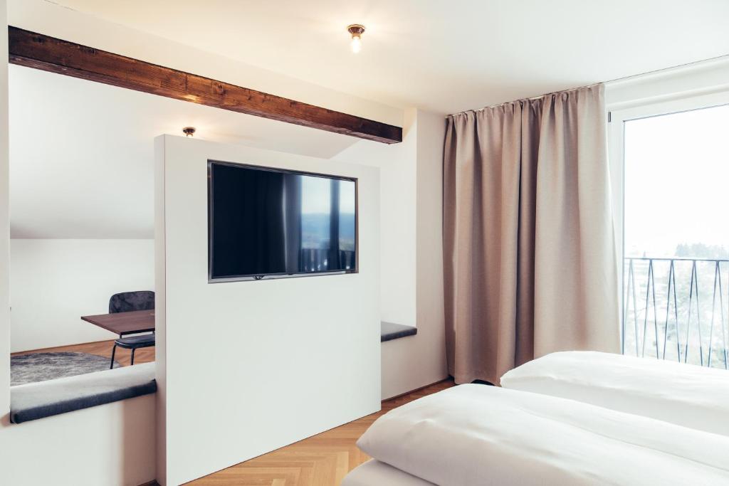 TV o dispositivi per l'intrattenimento presso Hotel Dermuth Klagenfurt