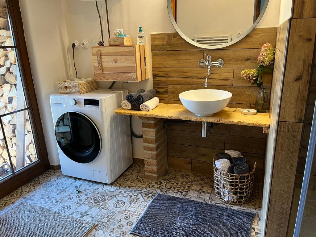 Łazienka w obiekcie Apartmány pod Kozákem