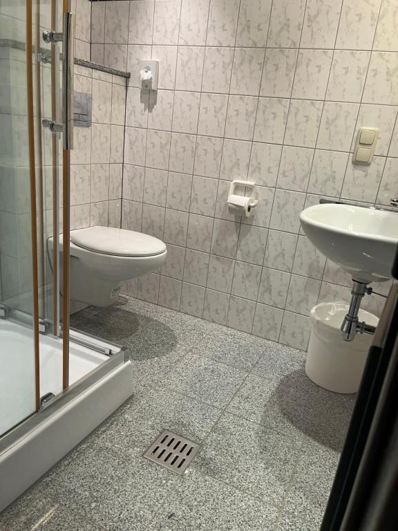 Koupelna v ubytování Hotel Eifeltor
