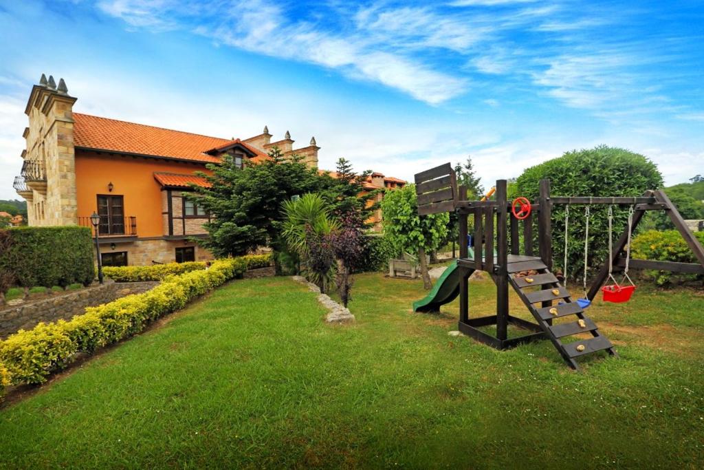 Zona de juegos infantil en Hotel Spa San Marcos
