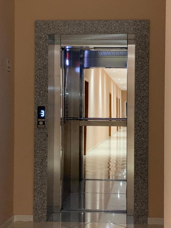 Imagen de la galería de Hotel Kaloshi, en Tirana