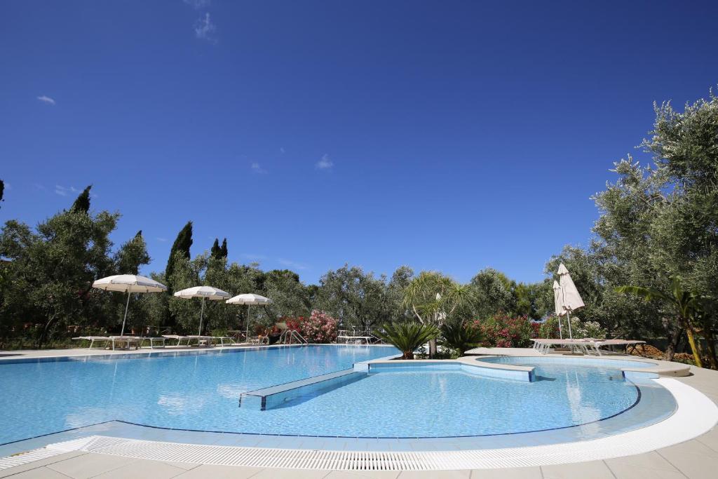Basen w obiekcie Agriturismo Posta Pastorella lub w pobliżu