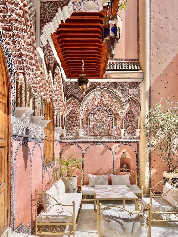 Posezení v ubytování Riad Azad & Spa
