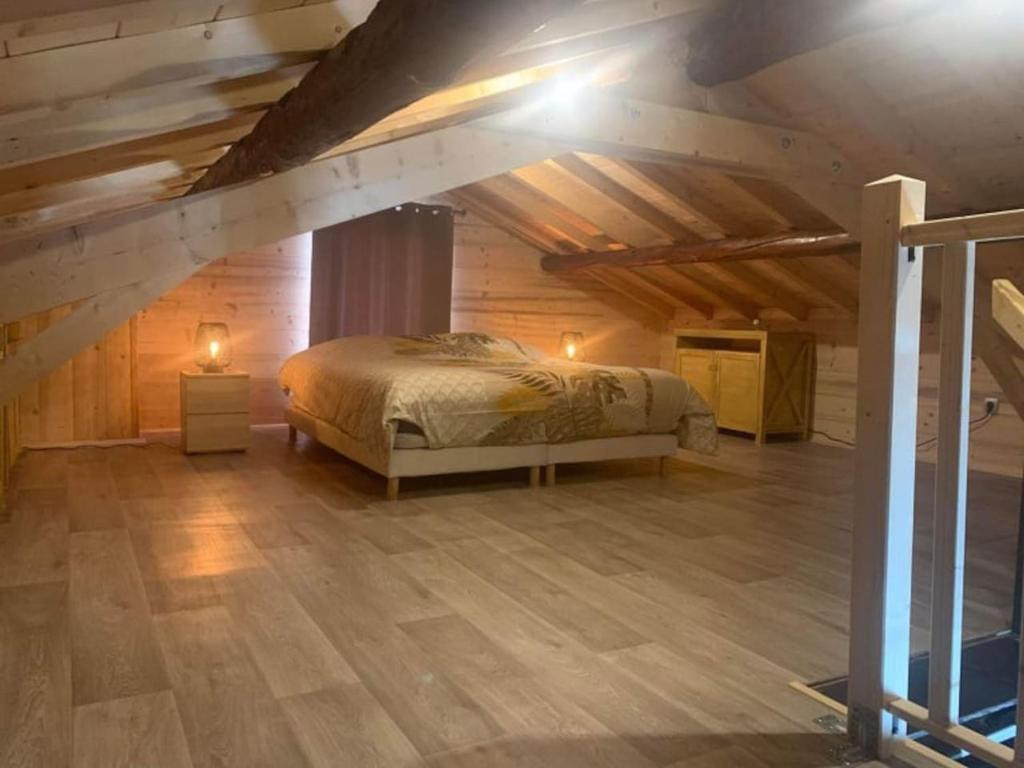 Postel nebo postele na pokoji v ubytování Logement entier: appartement.