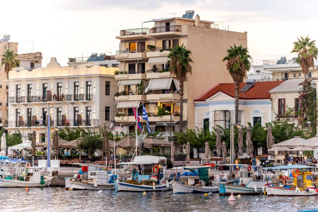 Grand Luxury Apartment Seafront Kalamata, Kalamata (updated prices 2024)