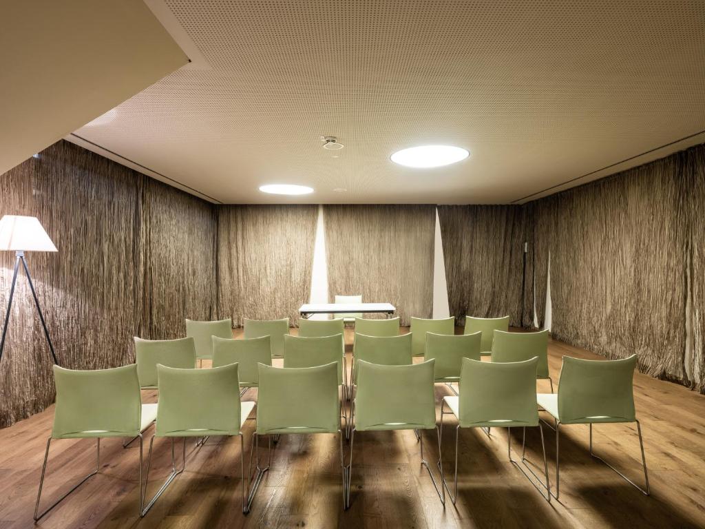 Posezení v ubytování Falkensteiner Family Hotel Sonnenalpe