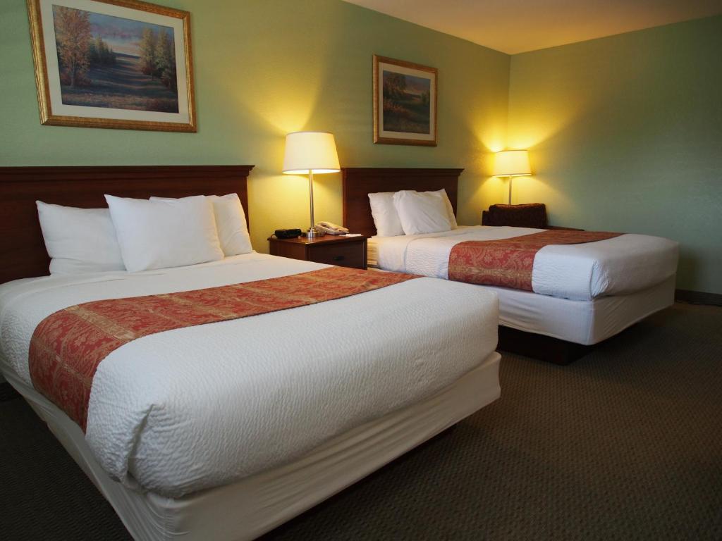 Inn at the Waterpark photo