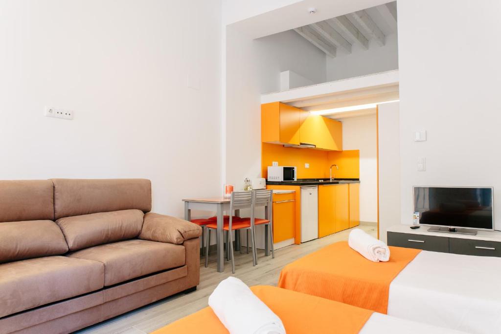 Apartamentos Tito San Nicolas - 