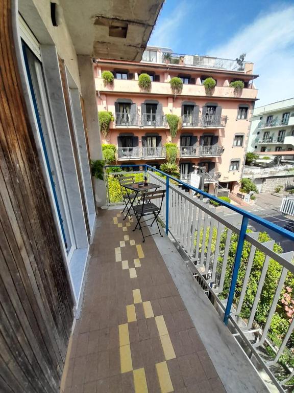 Balkón nebo terasa v ubytování ARIEL ROOMS