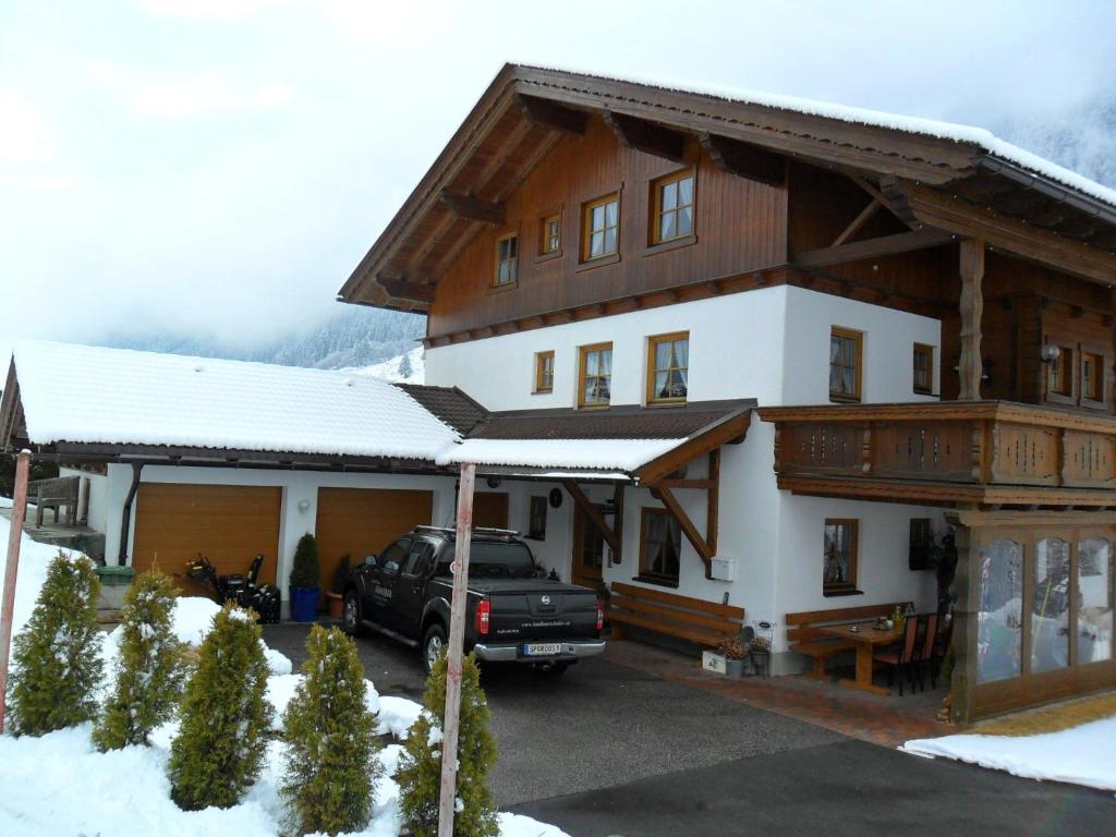 Fotografie z fotogalerie ubytování Landhaus Schober Apartments v destinaci Großkirchheim