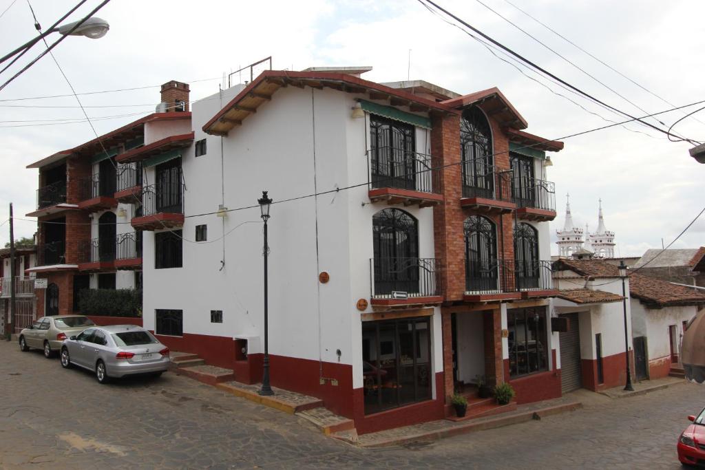 Budova, kde se hotel nachází