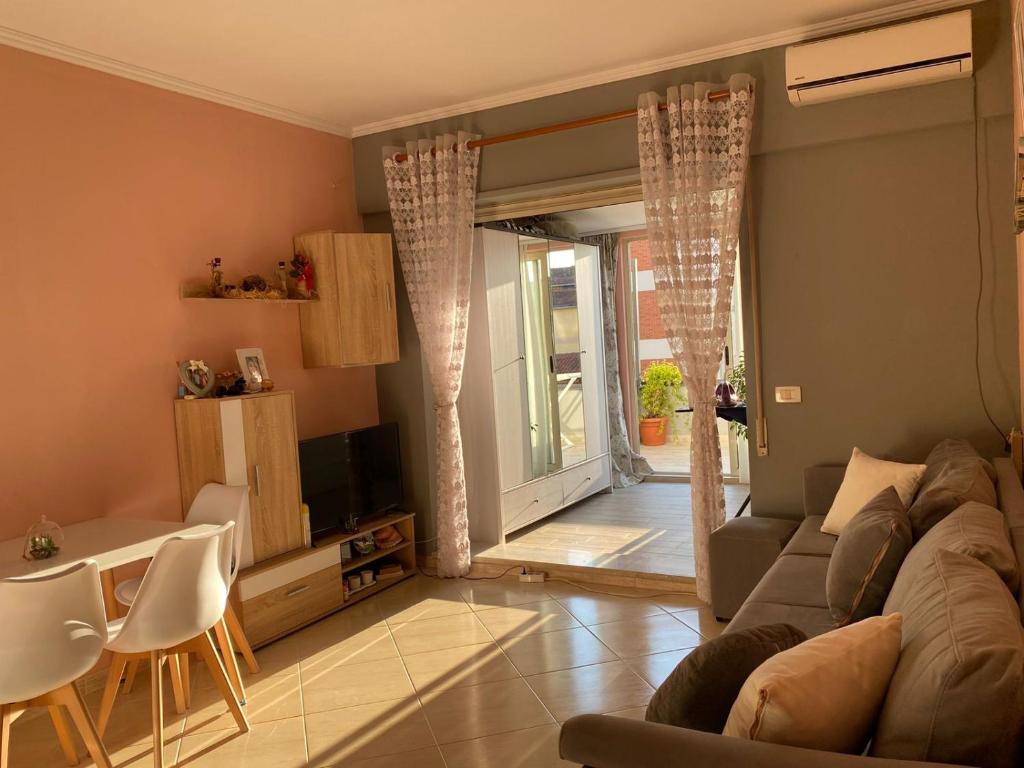 Apartment on rent near the city center and near the lake of Tirana. - Image 6