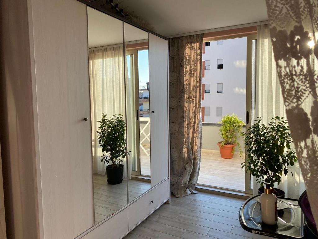 Apartment on rent near the city center and near the lake of Tirana. - Image 8