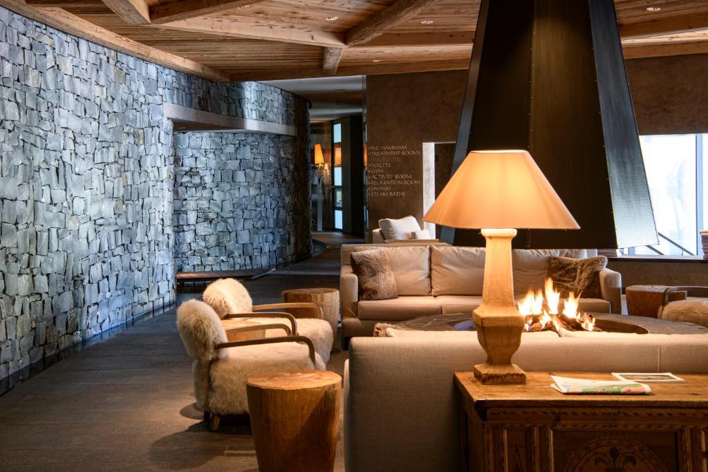 Posezení v ubytování Gstaad Palace