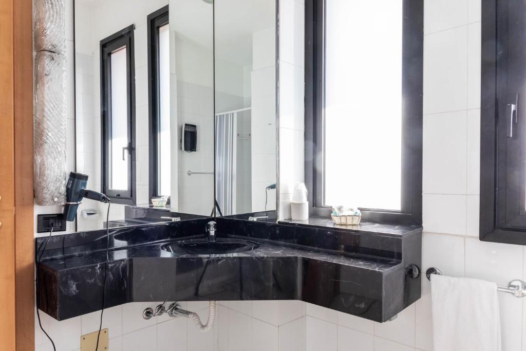 Hotel Berlino - Resim 17