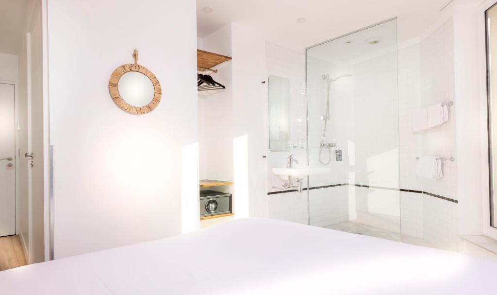 Hôtel Emile Le Marais - Resim 7