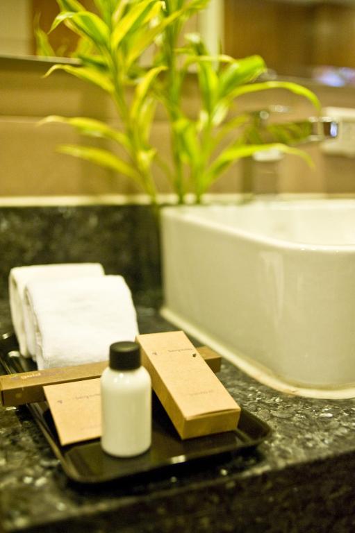 Un baño de Goldberry Suites & Hotel Mactan