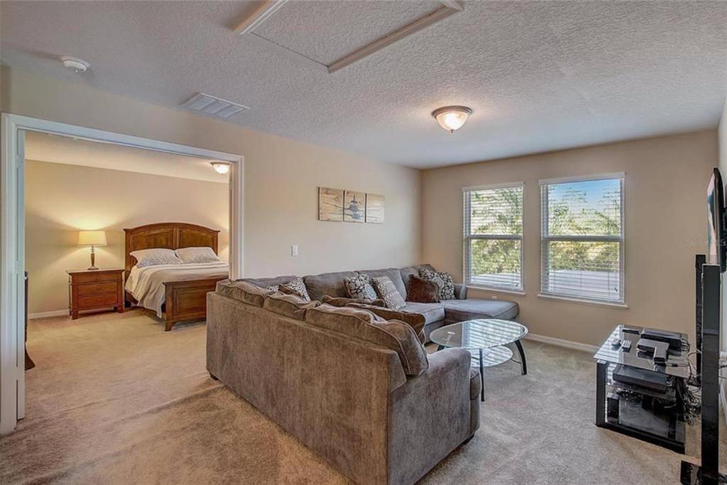 6br Villa In Calabria, Sleeps 12, 7 Miles Disney, Kissimmee