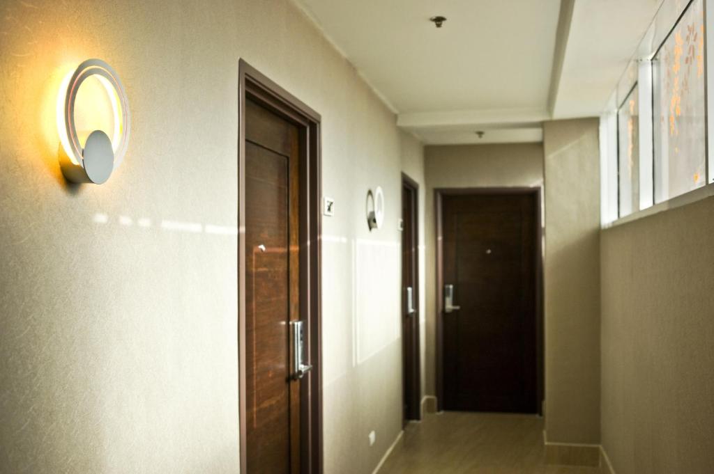Galería fotográfica de Goldberry Suites & Hotel Mactan en Isla de Mactán