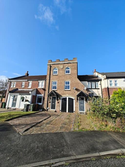 The Castle, Killingworth (updated prices 2024)