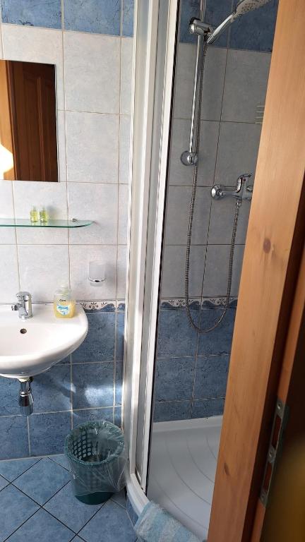 Koupelna v ubytování Penzion U Štoly
