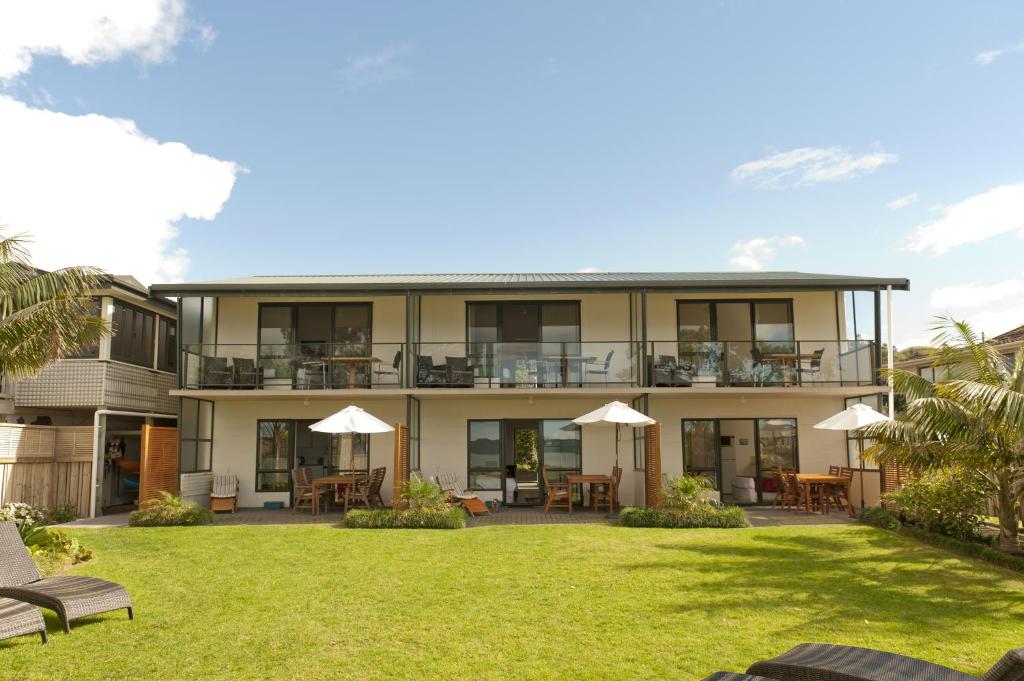 Zahrada ubytování Beachfront Resort