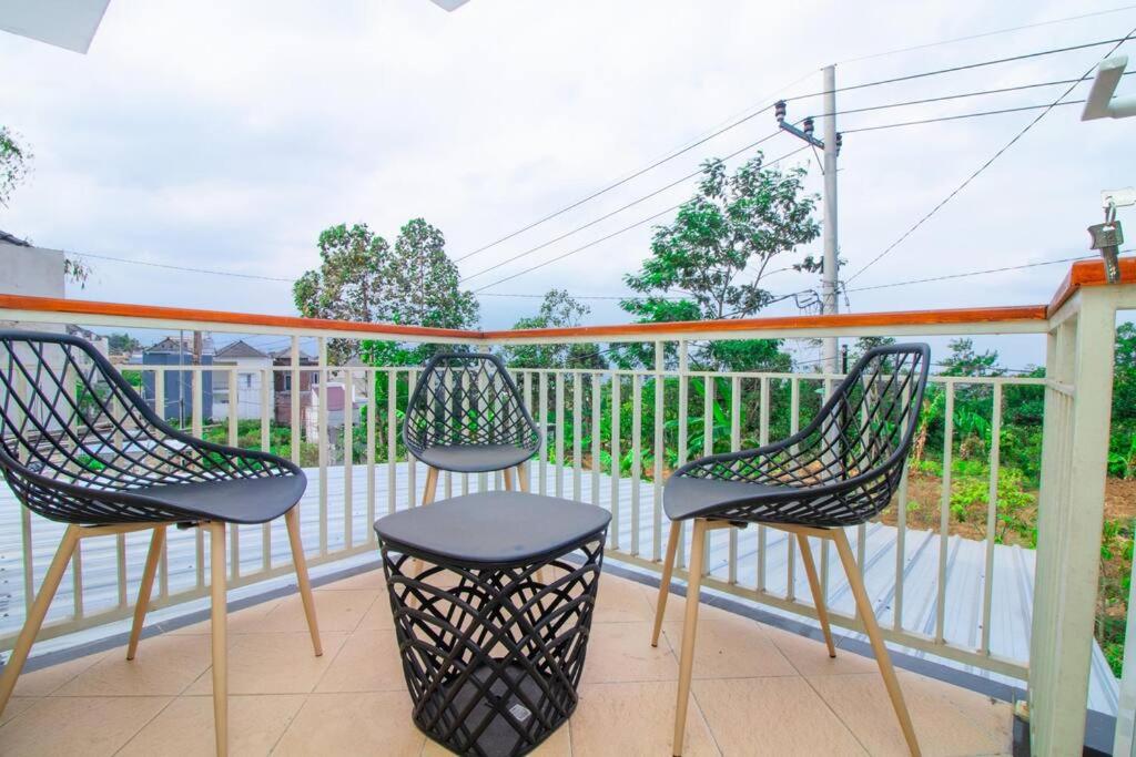 Μπαλκόνι ή βεράντα στο Villa Leora Cordoba G2 by Sans Villa