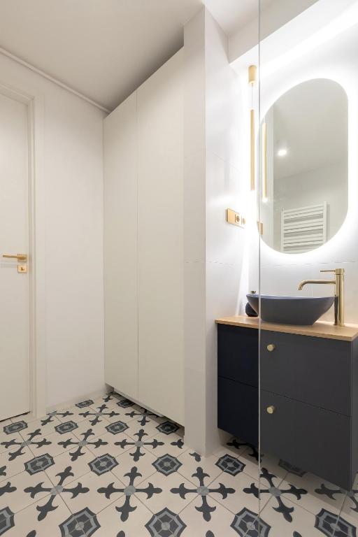 Million Dollar View on Spodek, MCK and KTW by KOBIELA APARTMENTS - 14