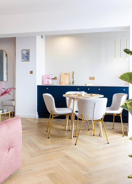 Million Dollar View on Spodek, MCK and KTW by KOBIELA APARTMENTS