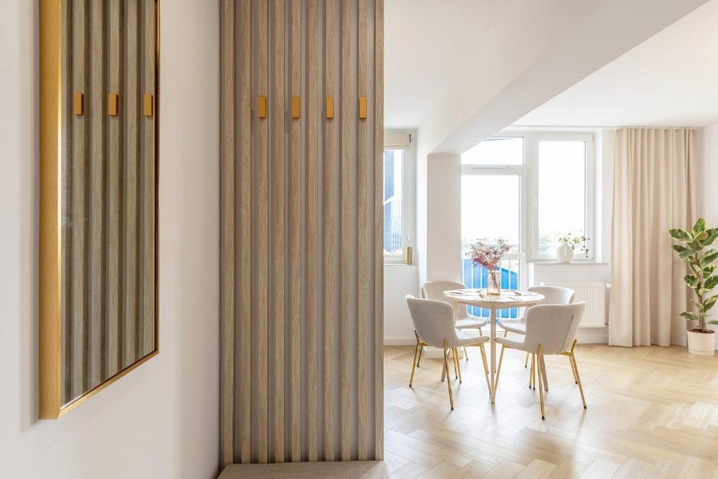 Million Dollar View on Spodek, MCK and KTW by KOBIELA APARTMENTS - 5