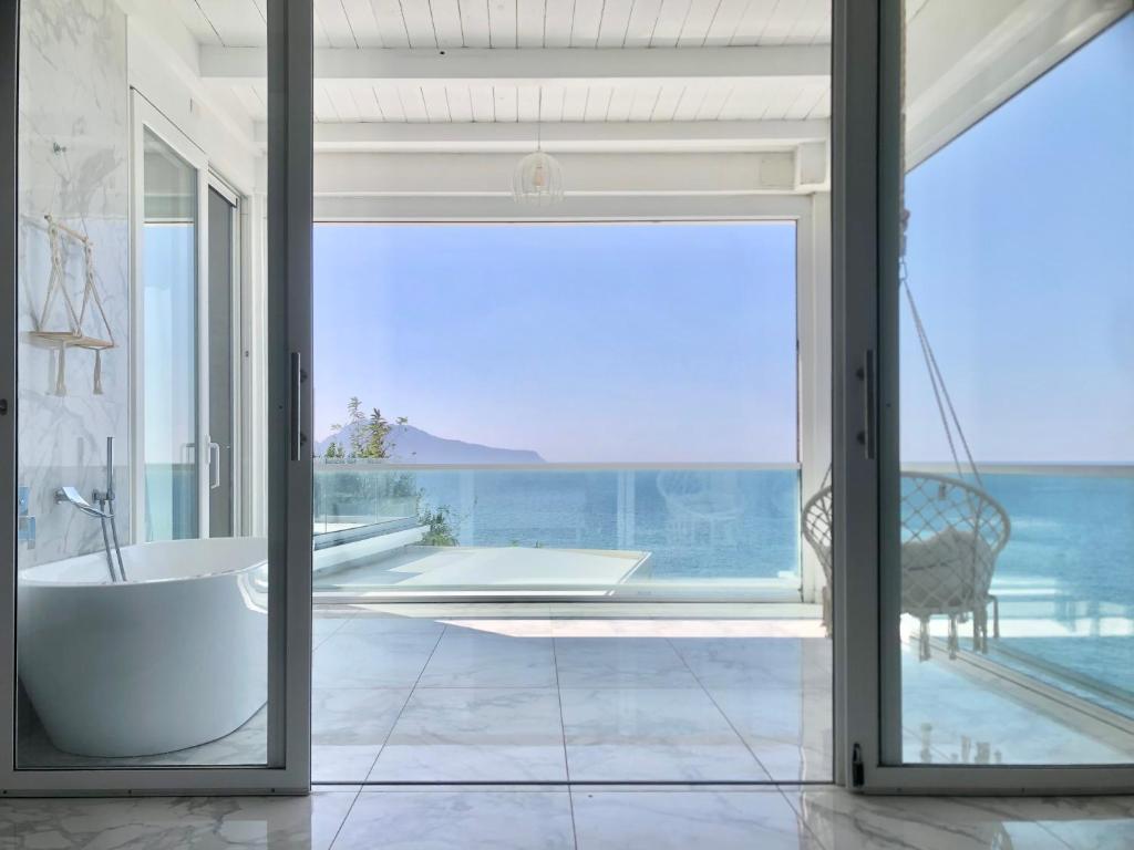 Blue Caprice Villa, Naples – Updated 2023 Prices