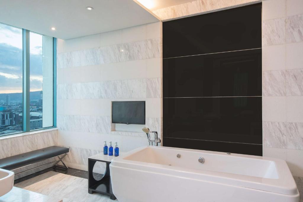 Bany a Radisson Blu Cebu
