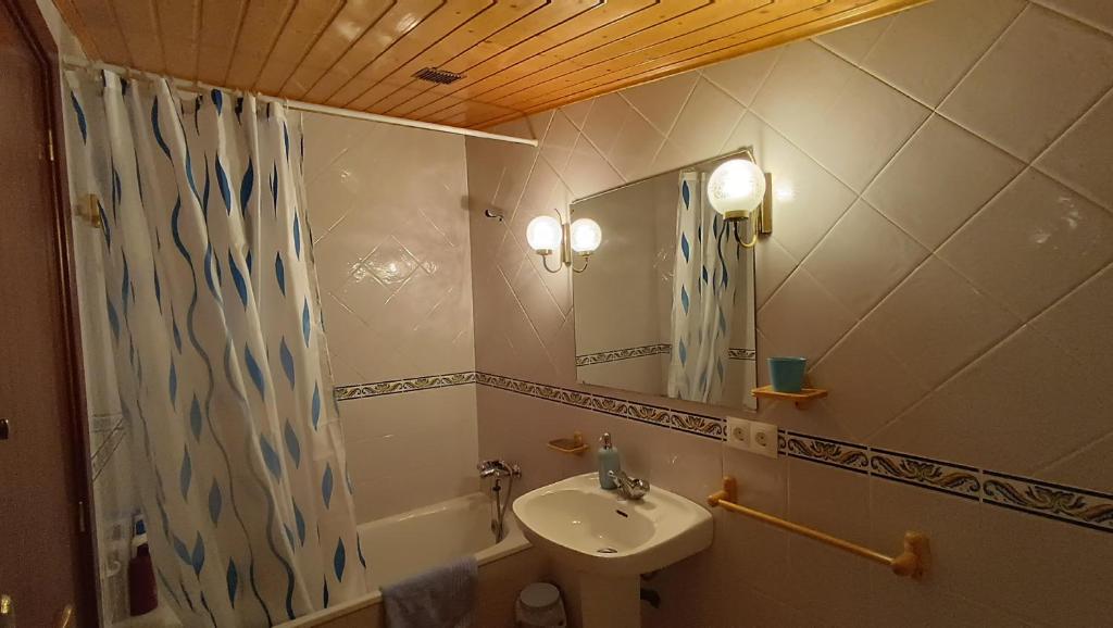 Koupelna v ubytování Casa Dolors