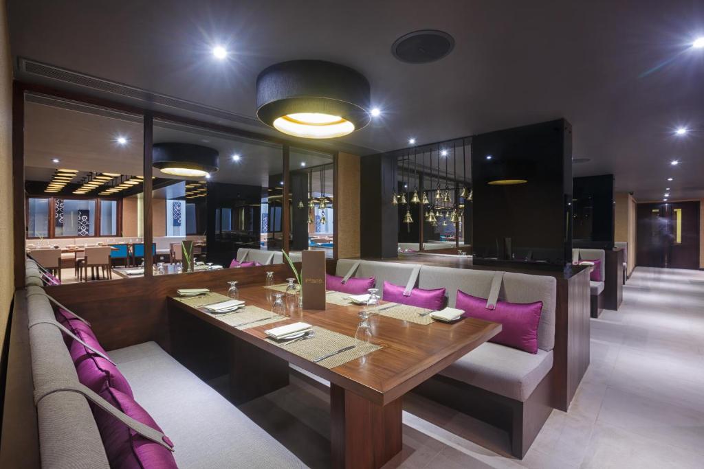 Posezení v ubytování Renuka City Hotel