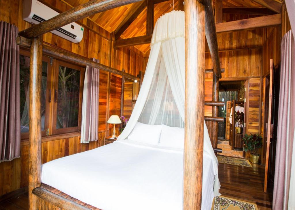 Bungalow - Nhìn Ra Bãi Biển