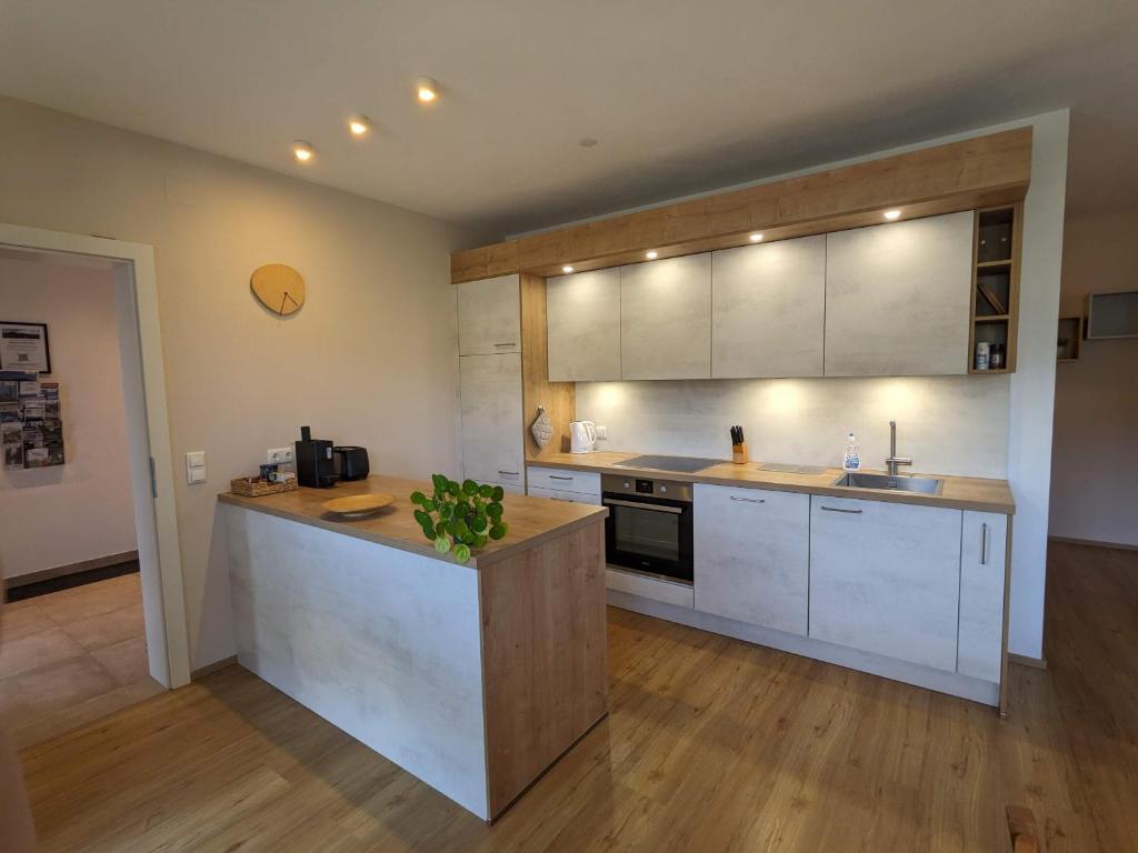 Kuchyň nebo kuchyňský kout v ubytování Ferienwohnung Bergzauber