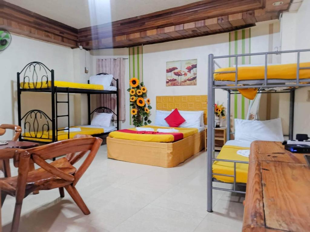 twentyfour- seven transient house - Suite Familiar