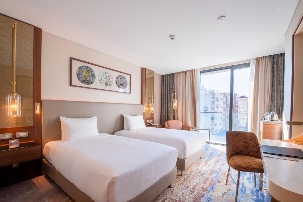 Doubletree By Hilton Antalya City Centre - Twin Room