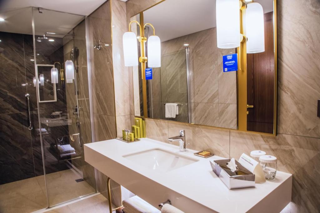 Doubletree By Hilton Antalya City Centre - Twin Room With City View
